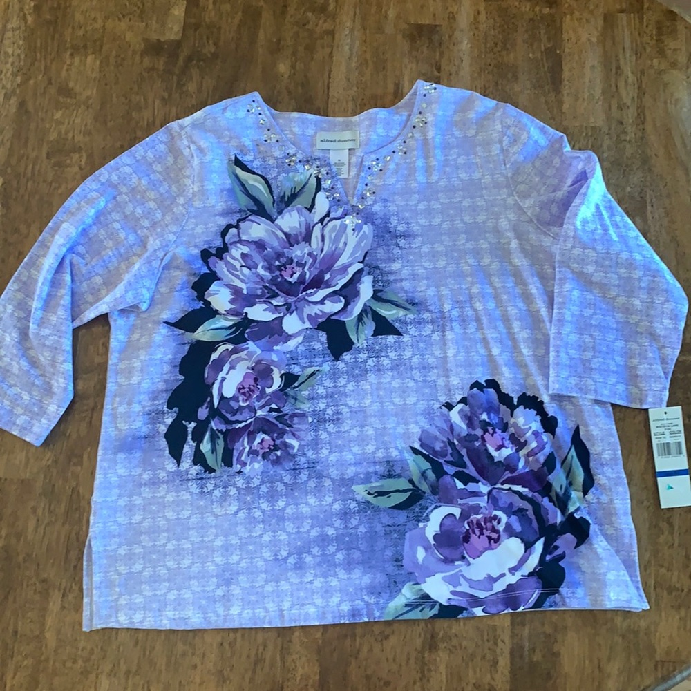 Women’s Alfred Dunner large dressy knit top